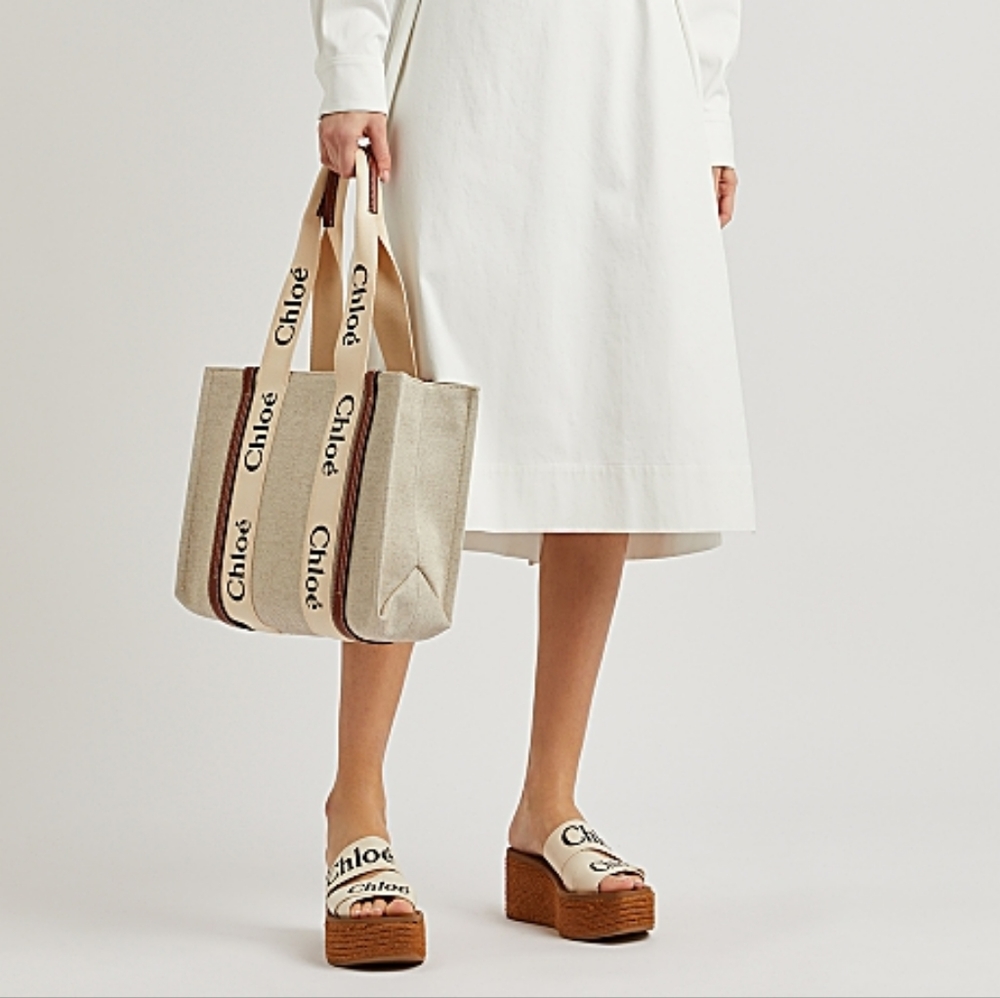 Chloe Woody Wedges